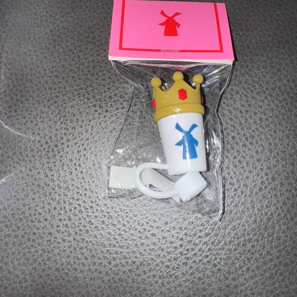 Dutch Bros Passenger Princesses Crown straw topper - Picture 2 of 3